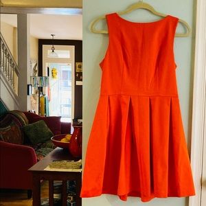 🍊🤩🍊Stunning Sleeveless Poppy Orange Fit & Flare🍊🤩🍊